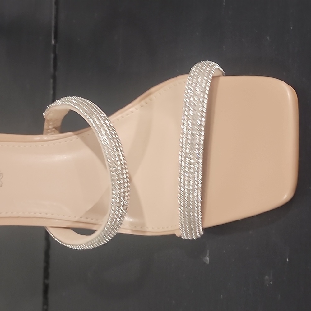 Beautiful Riehnstone saddles - Picture 6 of 10
